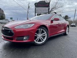 Tesla Model S90D2016 7 passagers  , Super chargeur gratuit  $ 65940